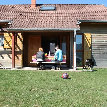 캠프장 Base De Loisirs Du De La Moselotte Saulxures-sur-Moselotte