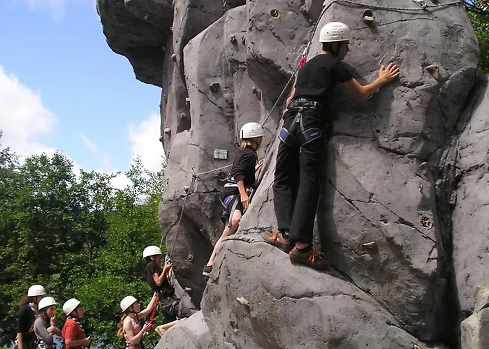 Camping Base De Loisirs Du De La Moselotte Saulxures-sur-Moselotte