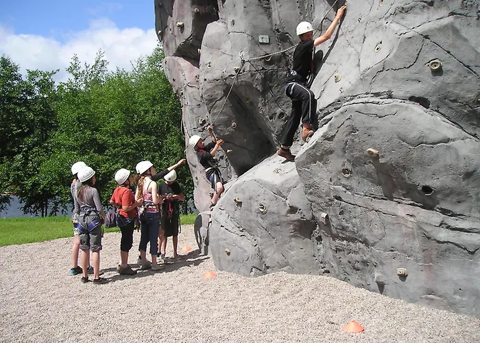 Camping Base De Loisirs Du De La Moselotte 4*